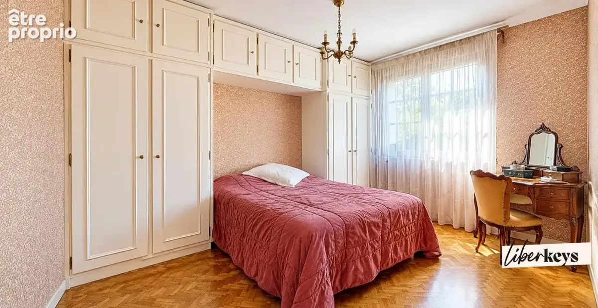 VILLEPINTE – Maison individuelle 7 chambres, 197,59 m² - grand jardin de 823 m² – 499 000 € FAI - photo 9