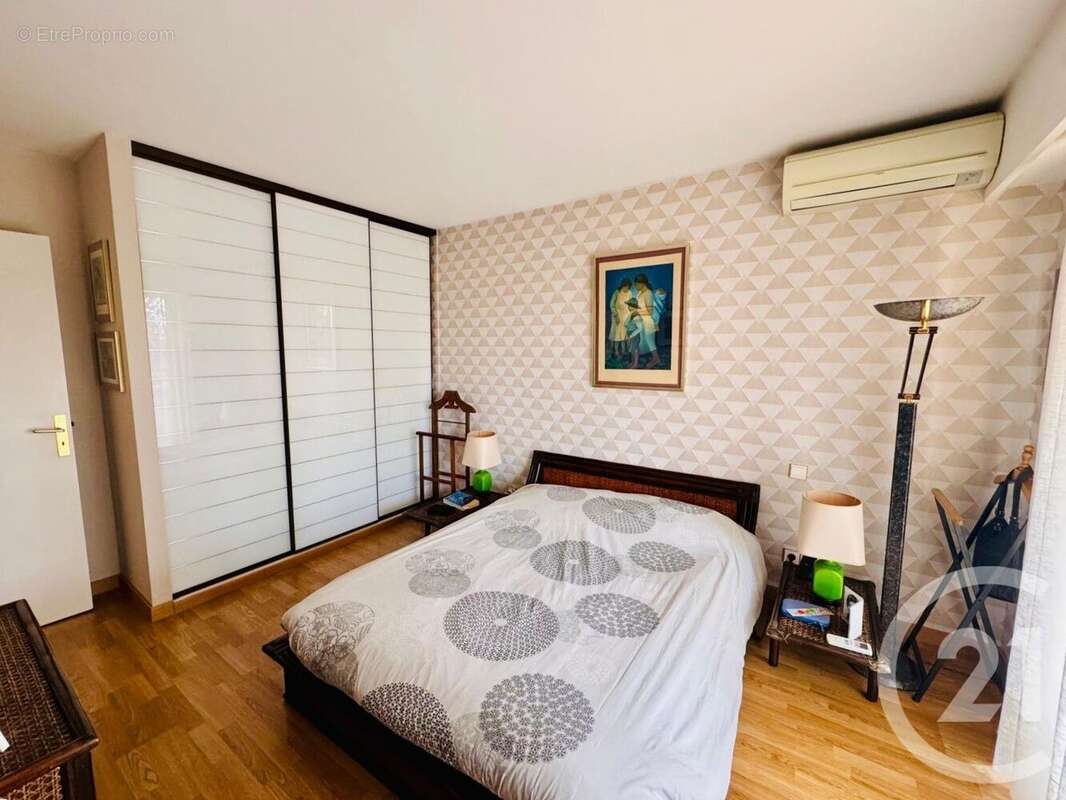 Appartement à LE CANNET