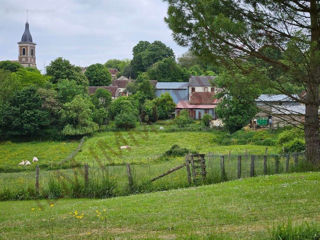 Maison à MERRY-LA-VALLEE