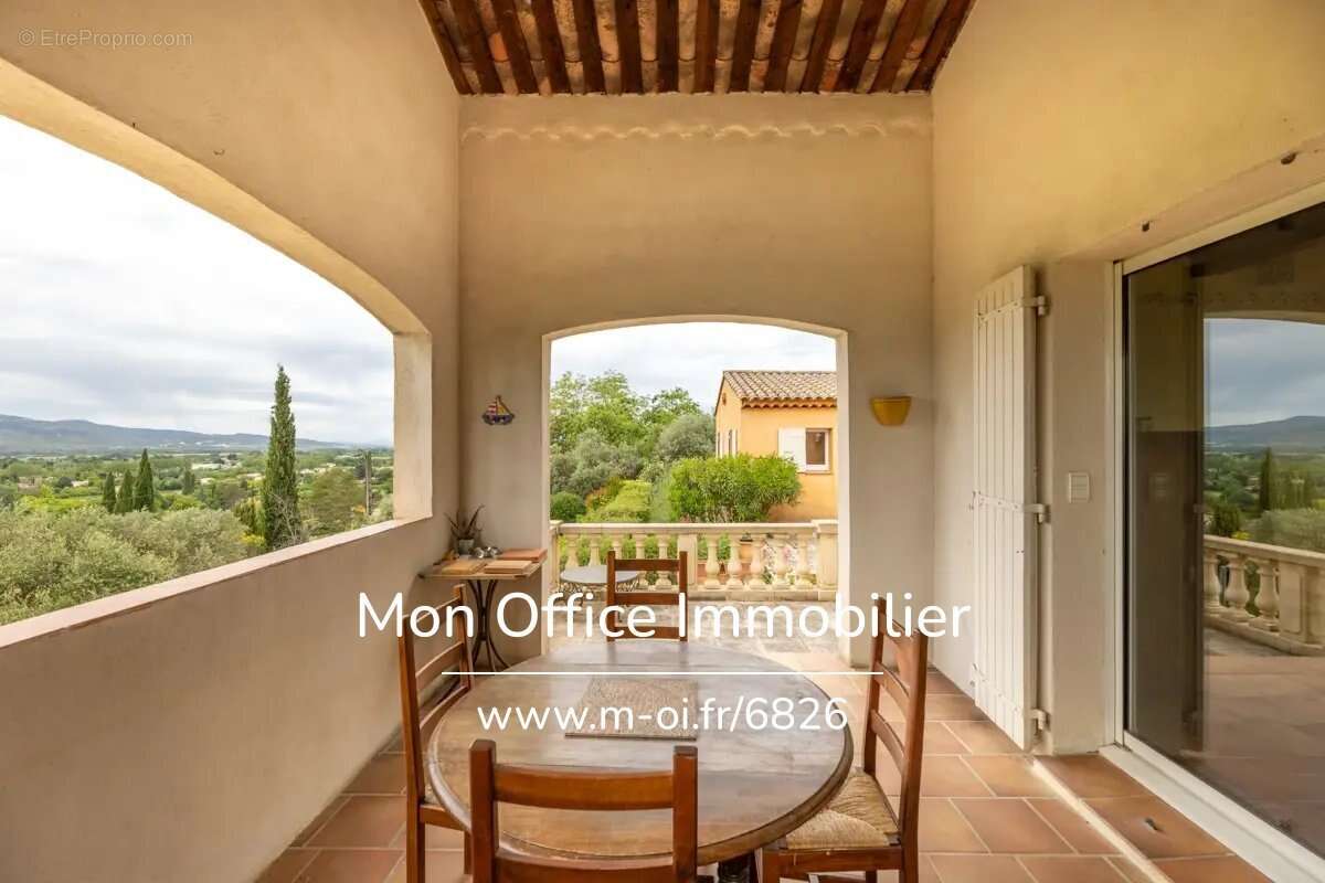 Référence : 6826-SJO - Maison familiale en impasse à Cadenet (84160) SOUS-OFFRE:  VUE DOMINANTE ET DEGAGEE -3 chambres - garage- - photo 3