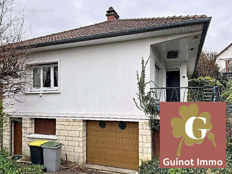 Maison à LILLEBONNE