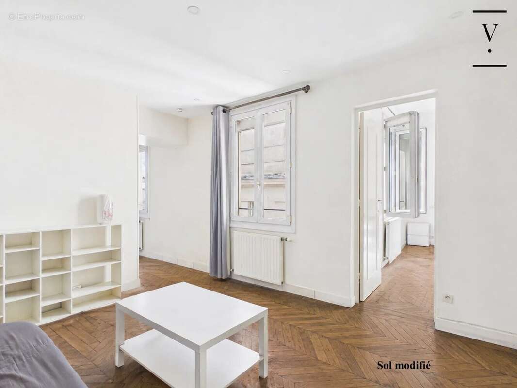 Appartement à PARIS-3E