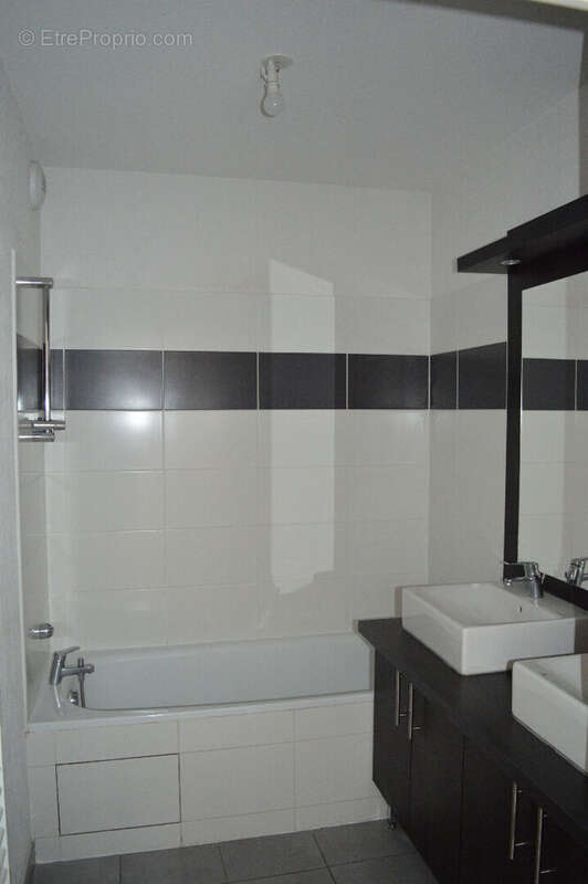 Maison 3 pièces de 63 m2 - Launaguet - photo 6