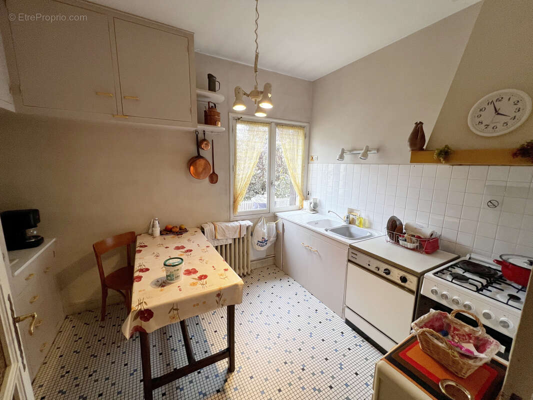 Maison à CHATELLERAULT