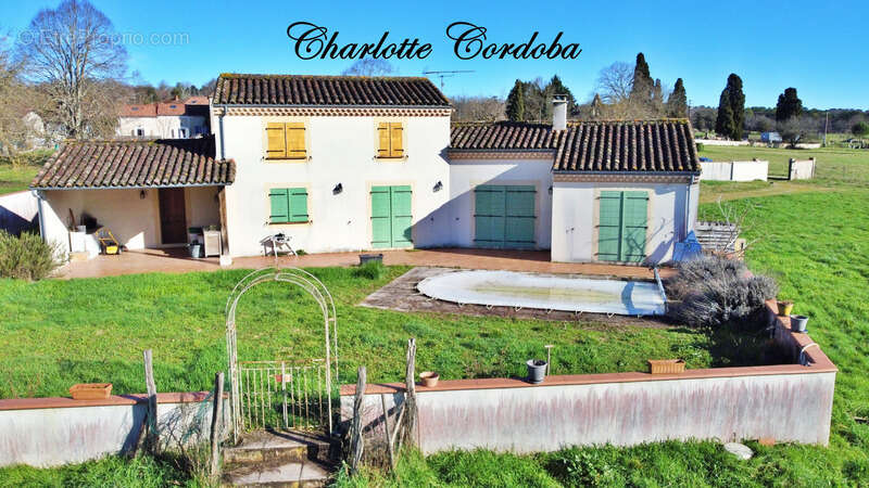 Maison à BARBASTE
