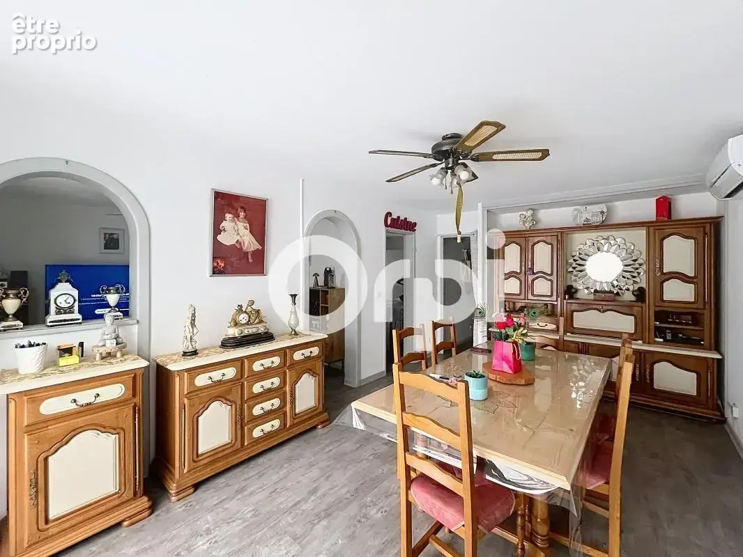 À vendre : Maison de plain-pied à Sarliac-sur-l'Isle — Piscine couverte & grande véranda - photo 3