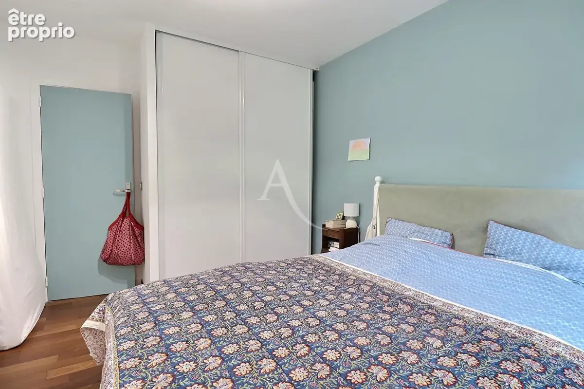DUPLEX FAMILIAL de 120 m2 - Quartier Les Côtes - 5 chambres - photo 7