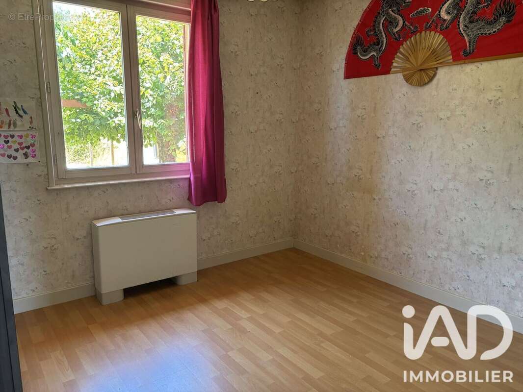 Maison 108 m² à Palinges  - photo 6