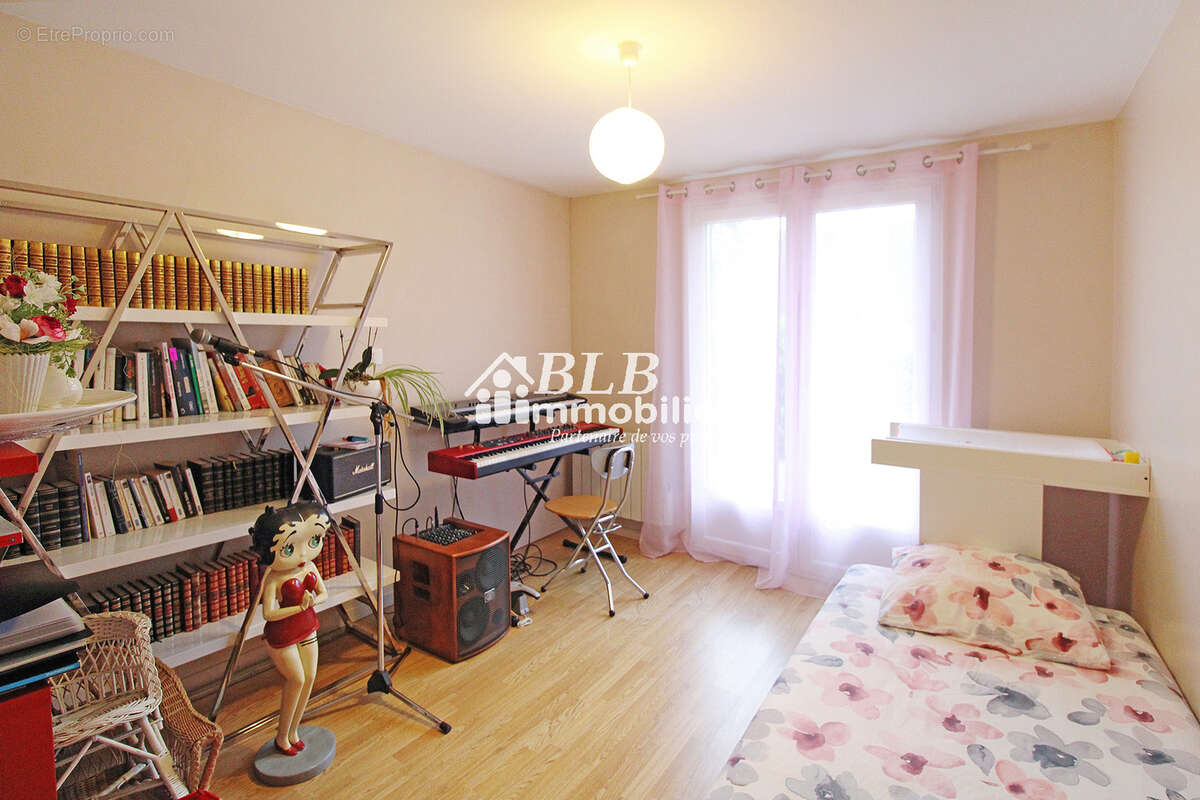 Maison à MONTFORT-L'AMAURY