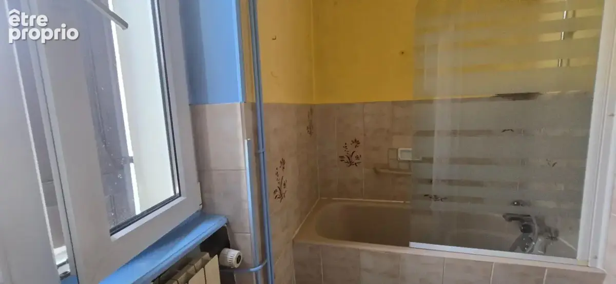 LURE - Maison avec jardin à rénover ? Idéale premier achat ou investissement - photo 11