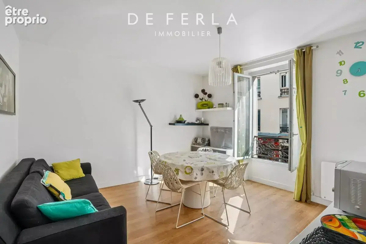 Appartement à PARIS-14E