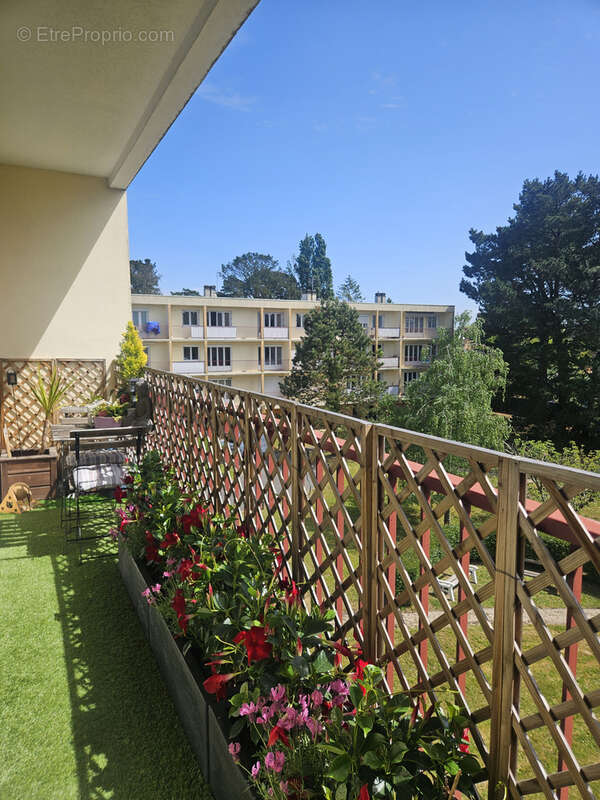 Appartement à SAINT-SEBASTIEN-SUR-LOIRE