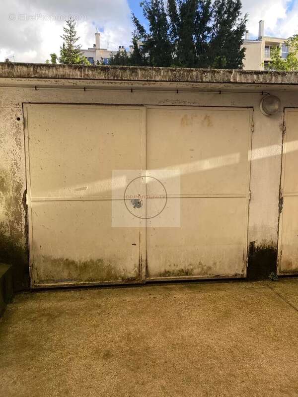 Parking à VINCENNES