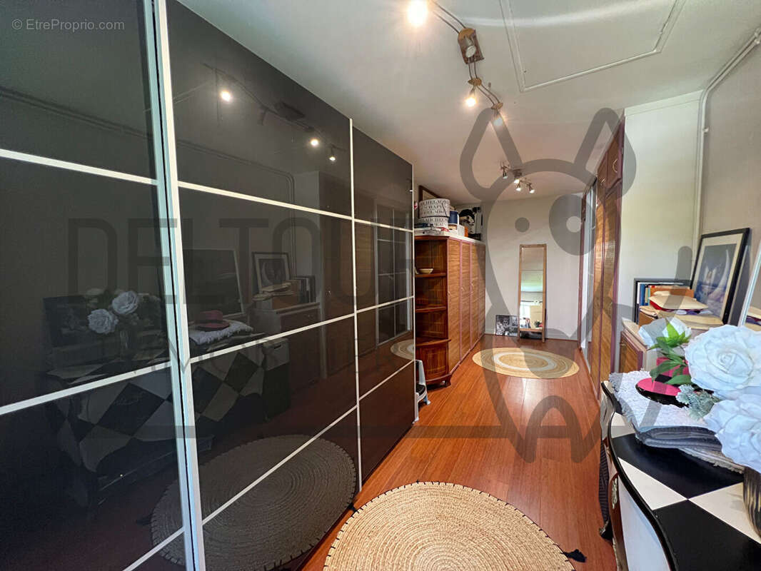 Maison à COULOMMIERS