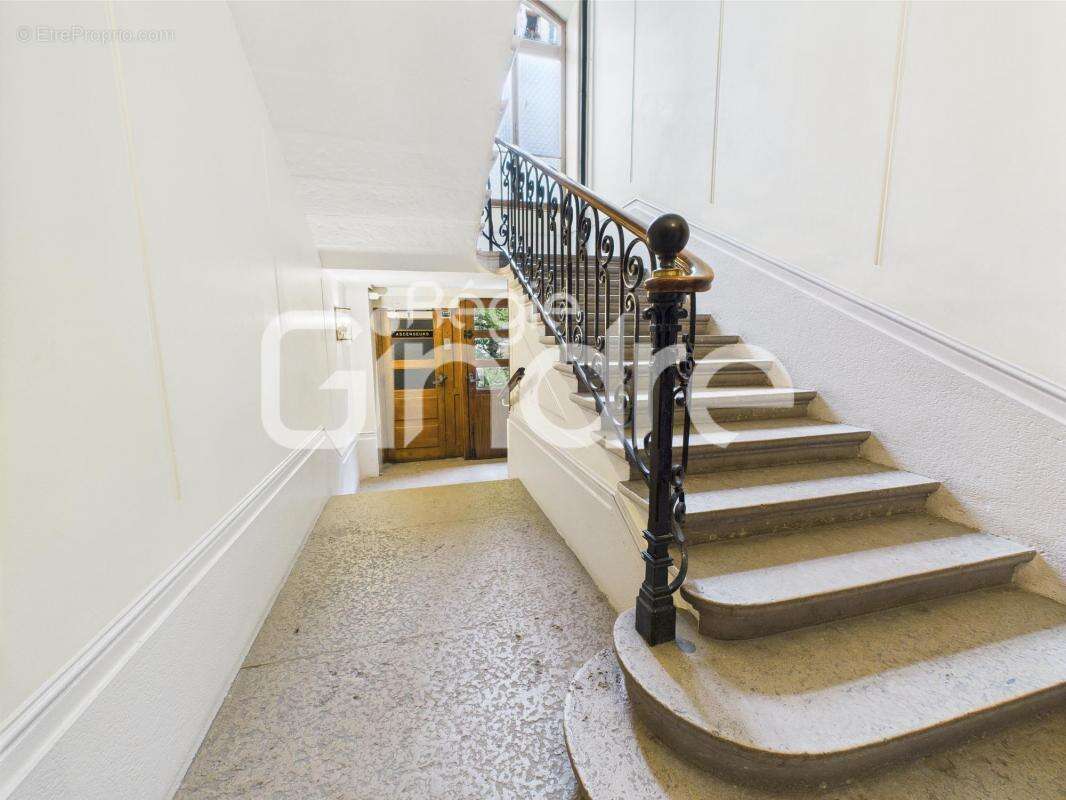 Appartement à LYON-6E