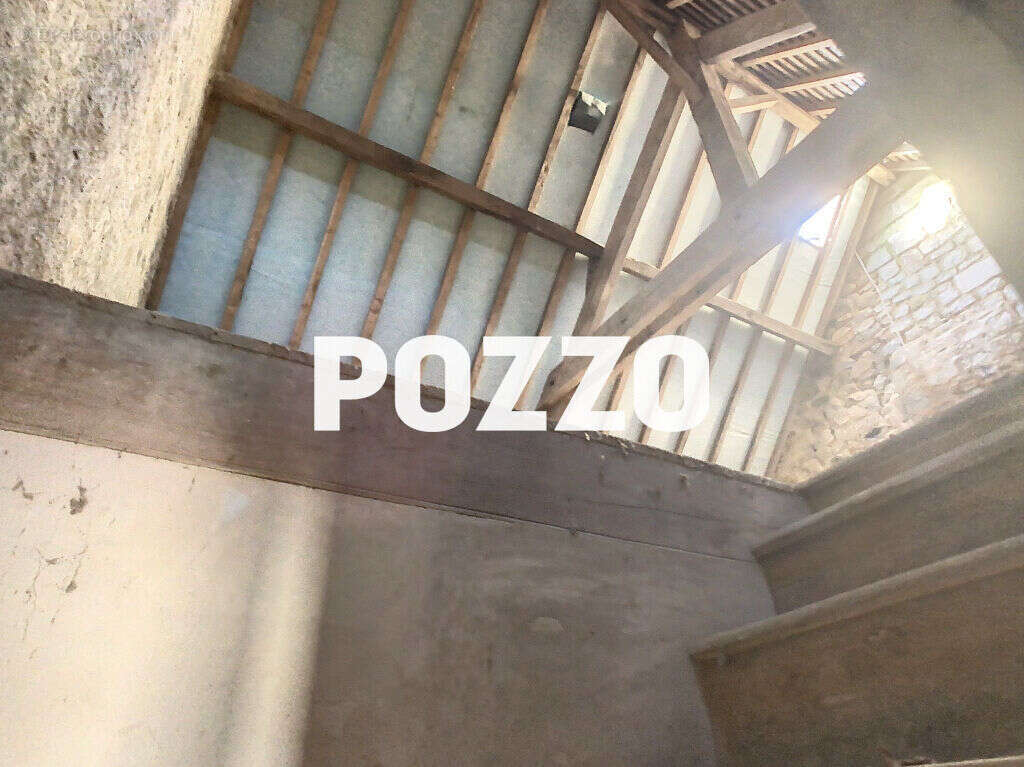 Maison à COULOUVRAY-BOISBENATRE