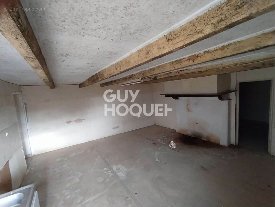 Maison à ISIGNY-LE-BUAT