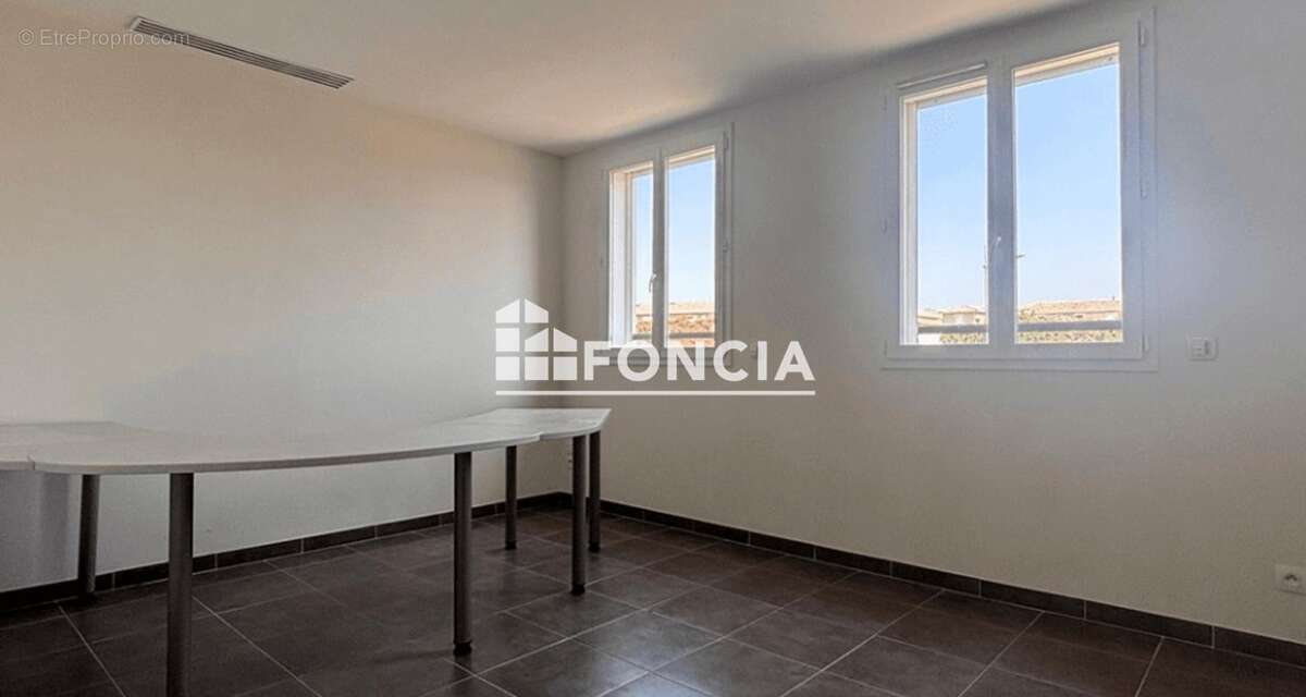 Appartement à VILLENEUVE-LES-BEZIERS