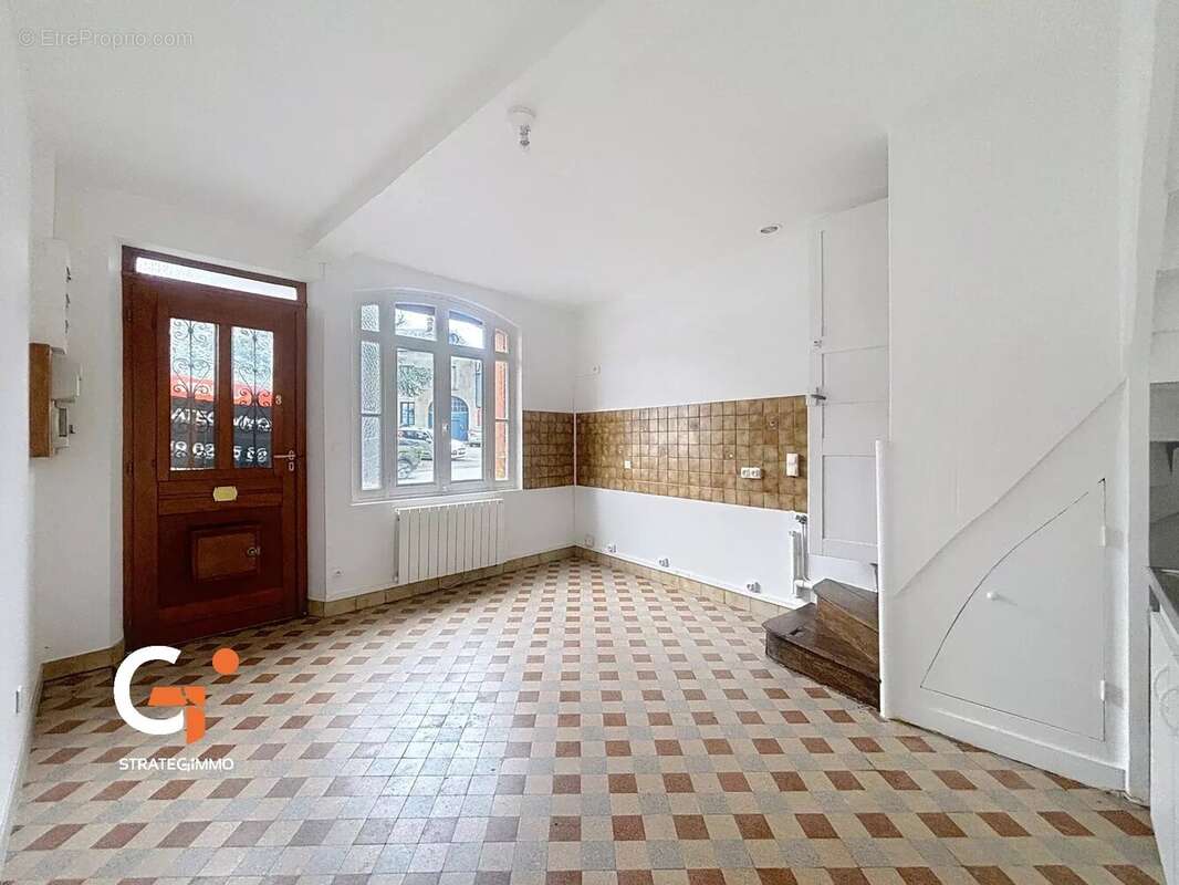 Maison à LA FEUILLIE