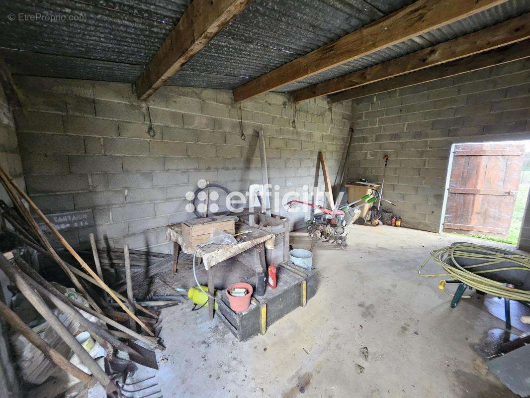 Maison à MAUPREVOIR