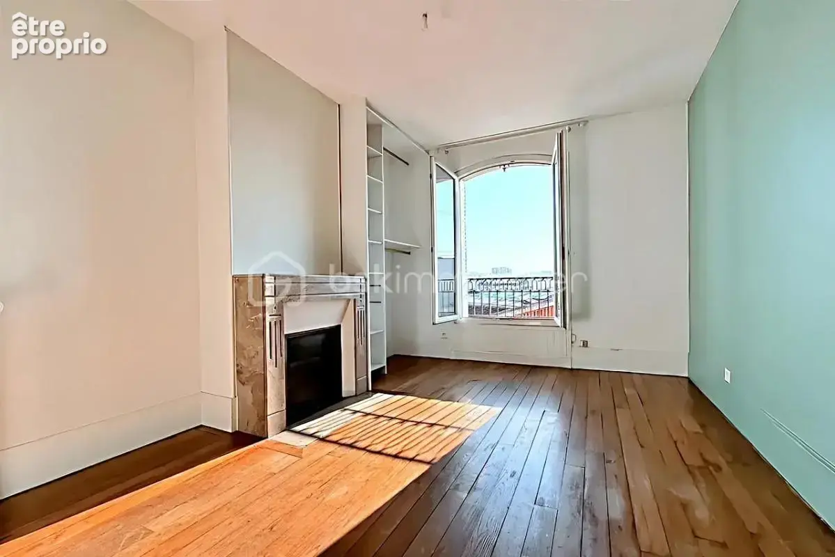 Trois pieces dernier etage, soleil, vue degagee - photo 12