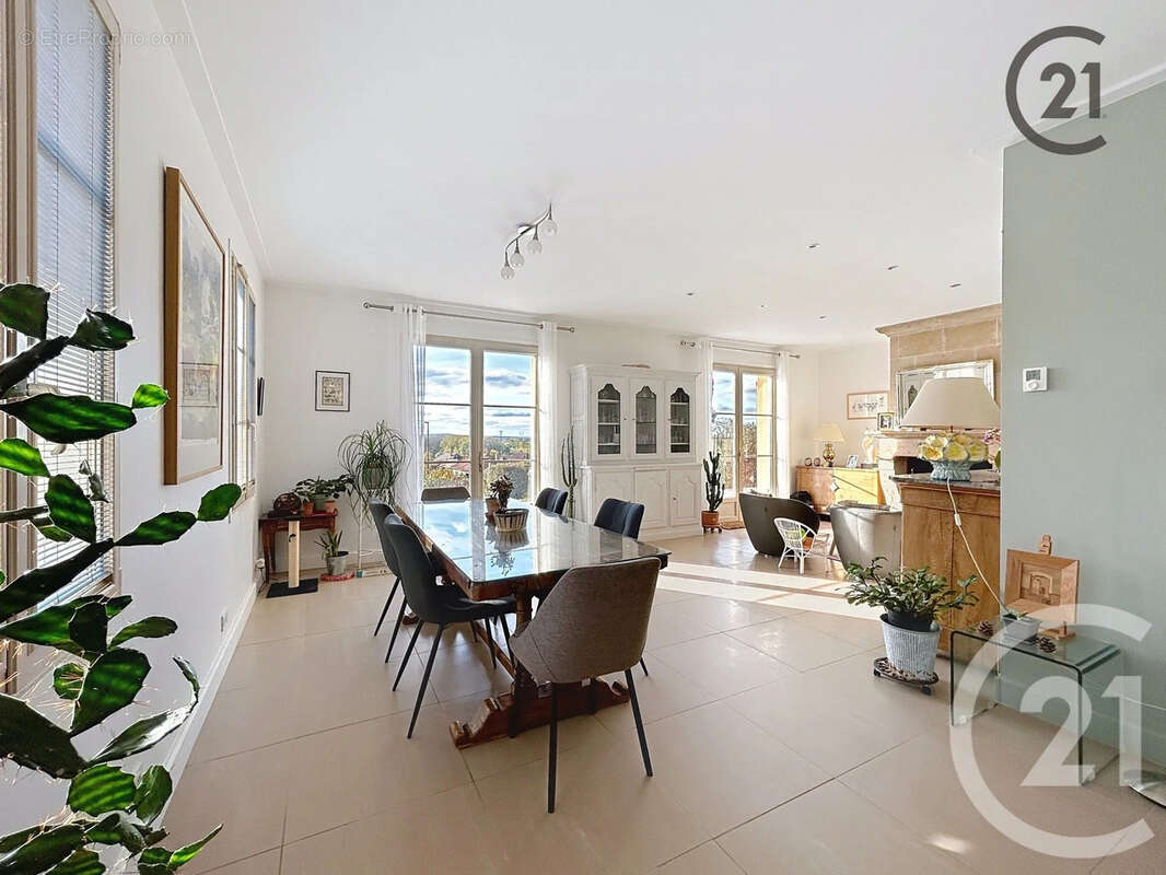 Maison à LAUBRESSEL