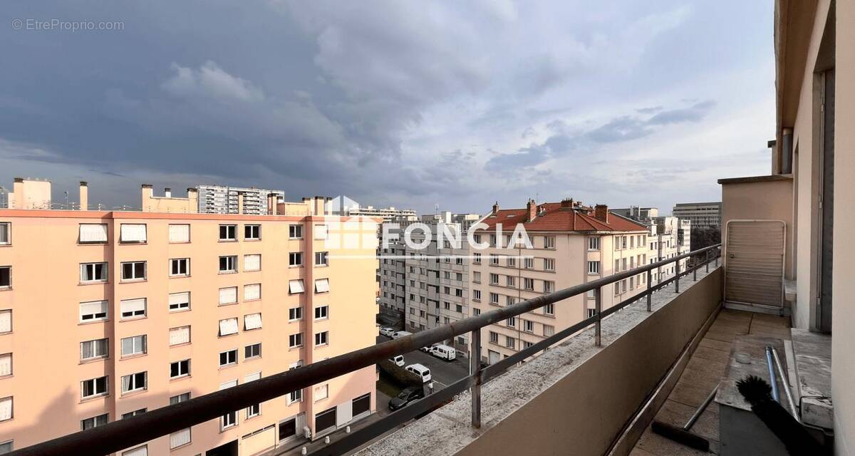 Appartement à LYON-3E