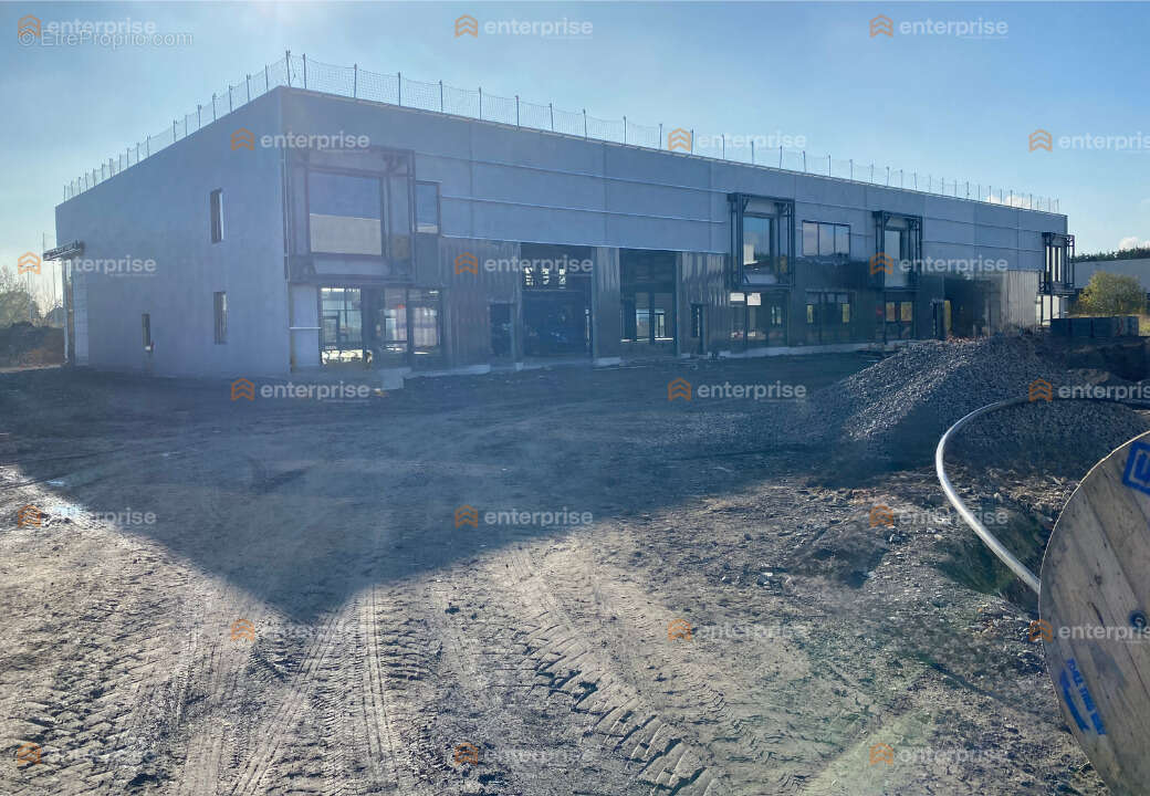 Commerce à QUESNOY-SUR-DEULE