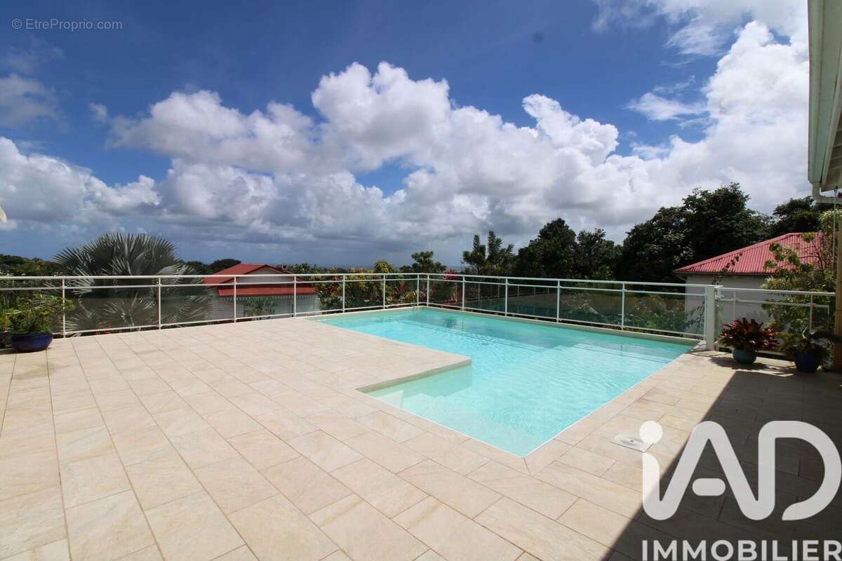 Photo 2 - Maison à PETIT-BOURG