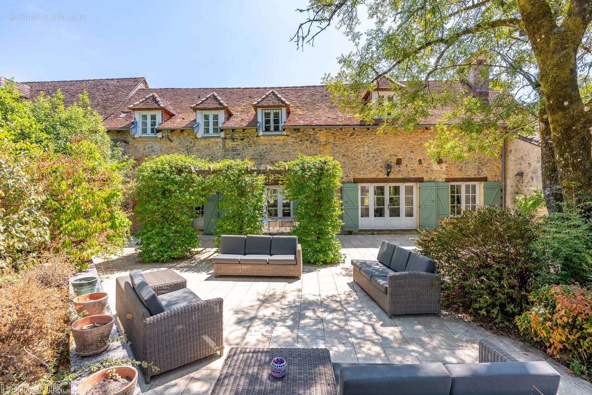 Charmante demeure avec maison d’amis, pigeonnier et piscines - photo 20