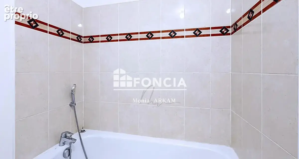 Appartement avec jardin privatif de 40 m² – calme – inclus : parking et cave – résidence récente - photo 9