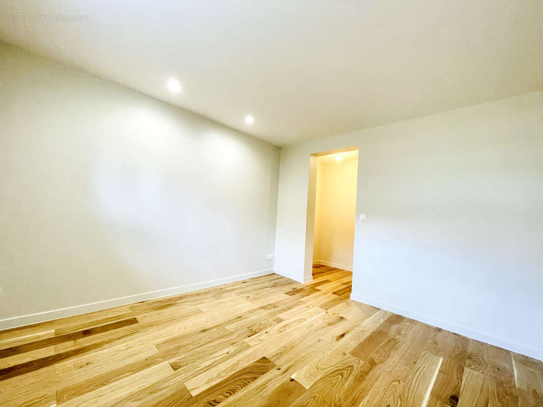 Appartement Creteil 3 pièce(s) 62 m2 - photo 7