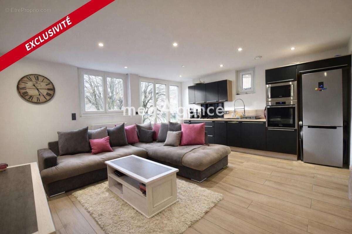 Appartement à SAINT-ETIENNE