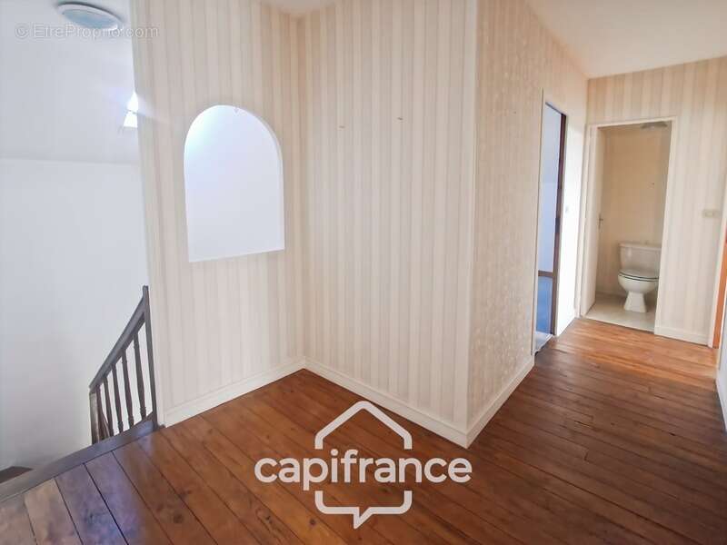 Maison à RUILLE-SUR-LOIR