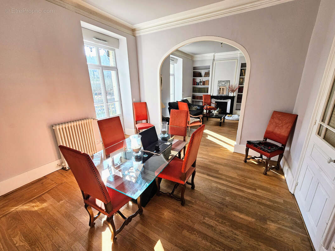 Appartement à VALS-LES-BAINS