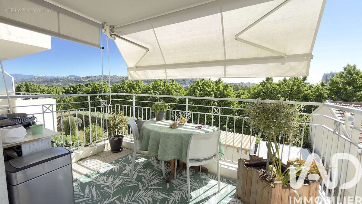 Photo 8 - Appartement à SAINT-LAURENT-DU-VAR
