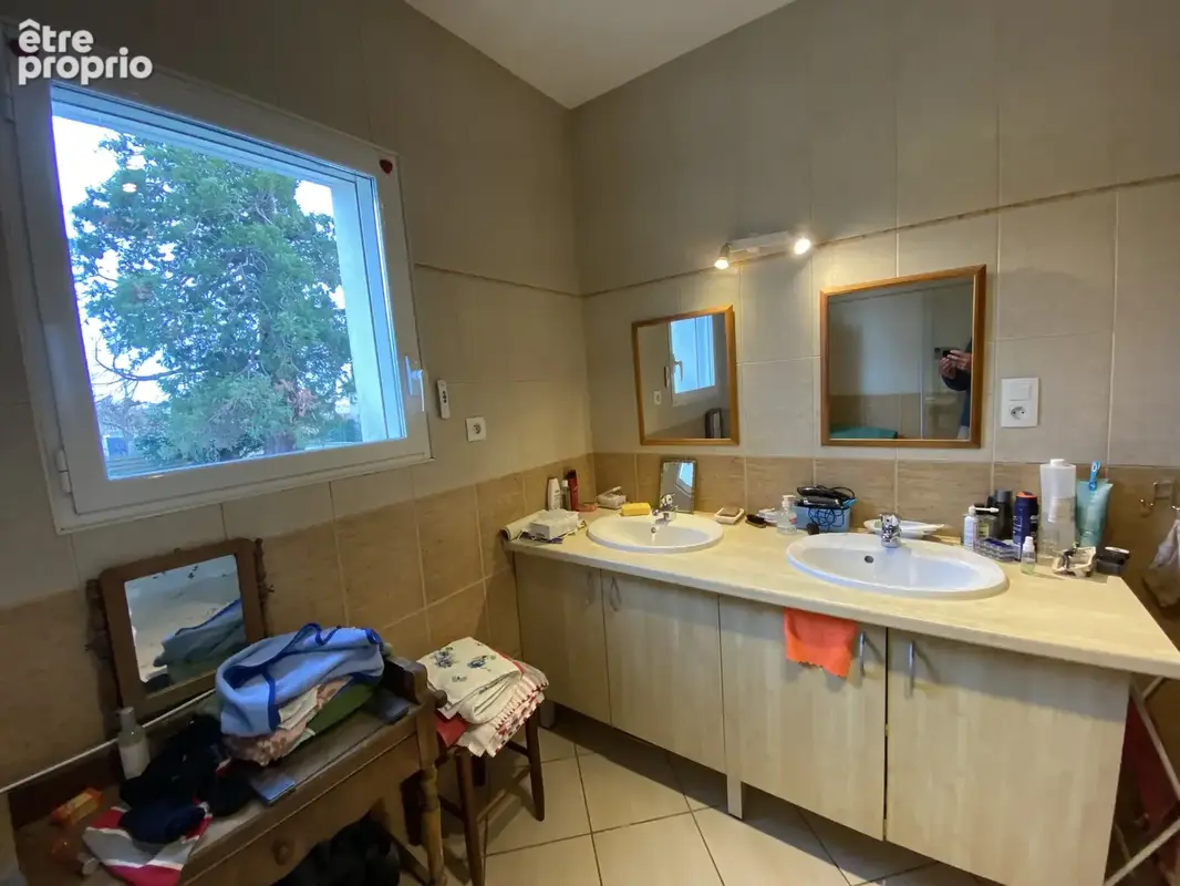 Annonay, maison familiale de 172m2 sur sous-sol complet - photo 6