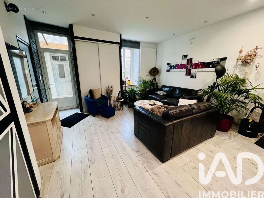 Maison 97 m² à Treignat  - photo 6