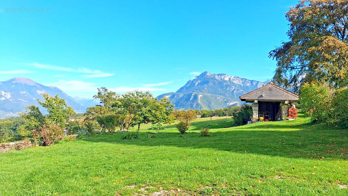 Maison à SAINT-SIXT