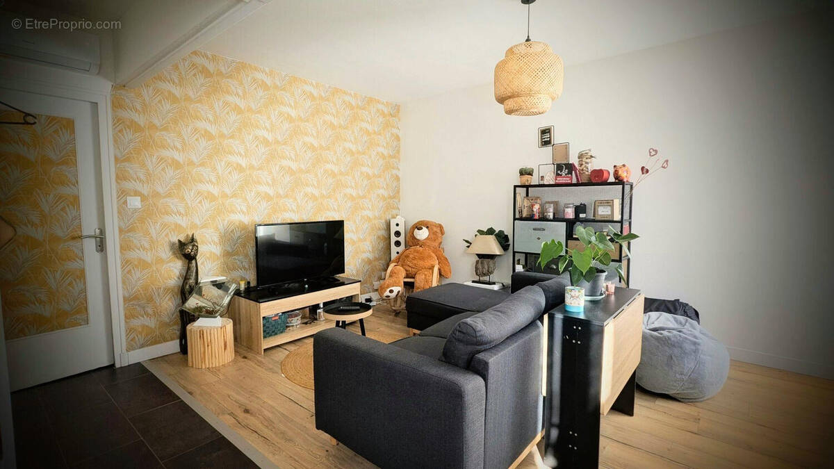 salon - Appartement à AGEN