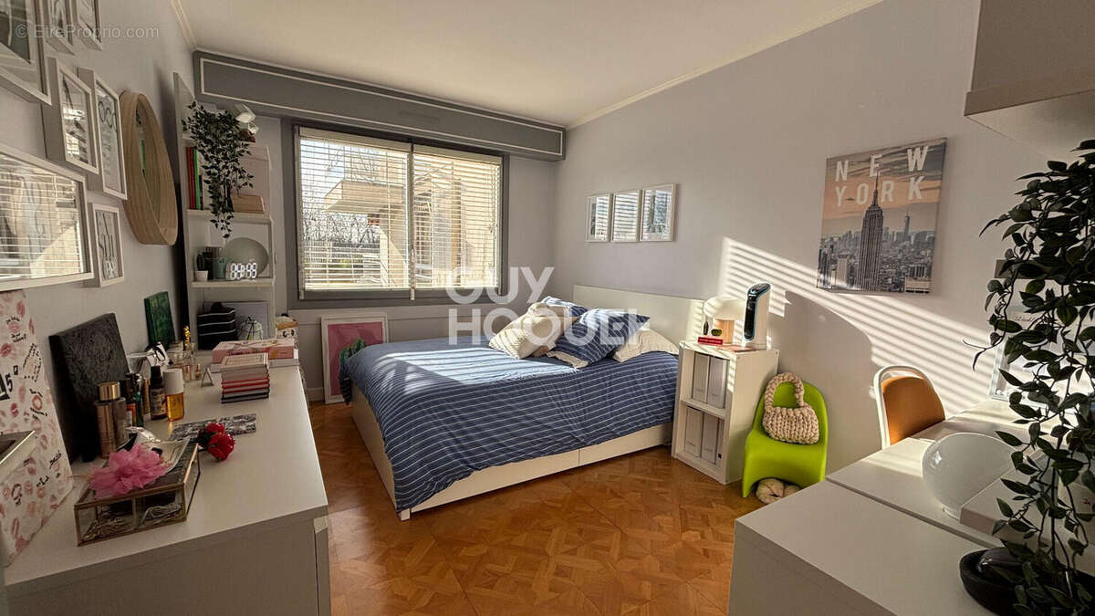 Appartement à NOGENT-SUR-MARNE
