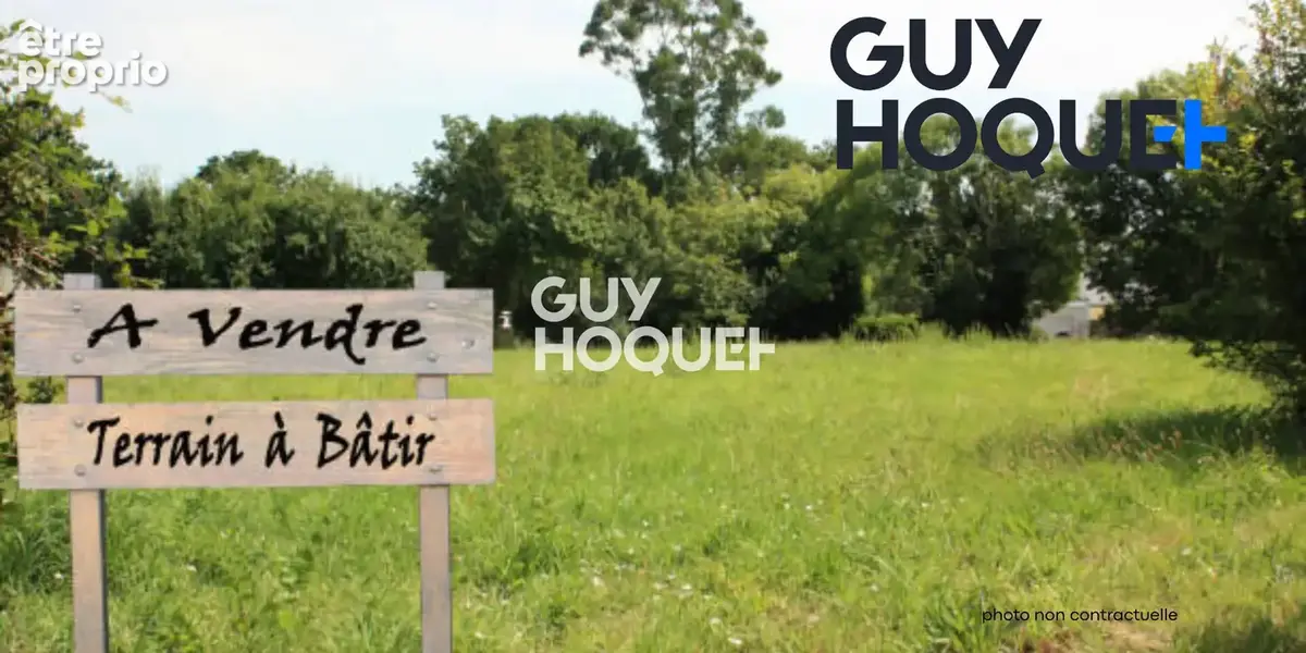 Terrain à SAINT-JEAN-BREVELAY
