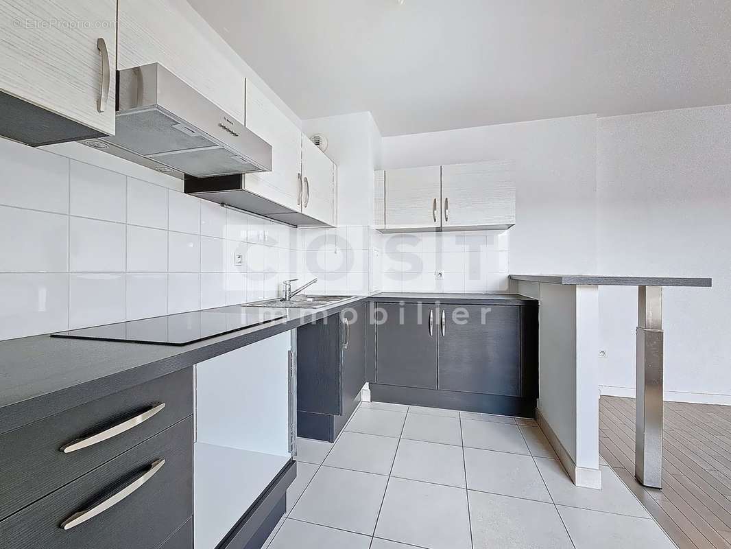 Appartement à BOIS-COLOMBES