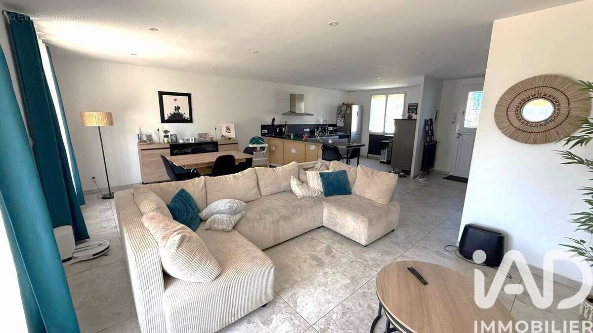 Photo 2 - Maison à SENS