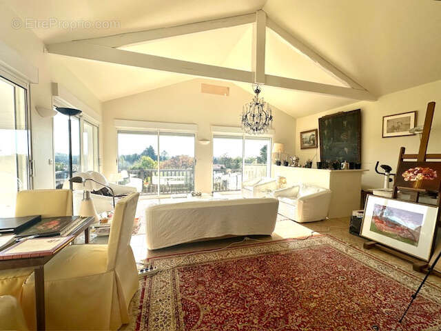 Appartement à ARBONNE