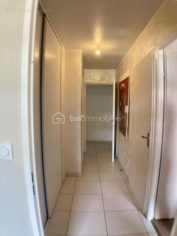 Appartement à CASTELNAU-LE-LEZ