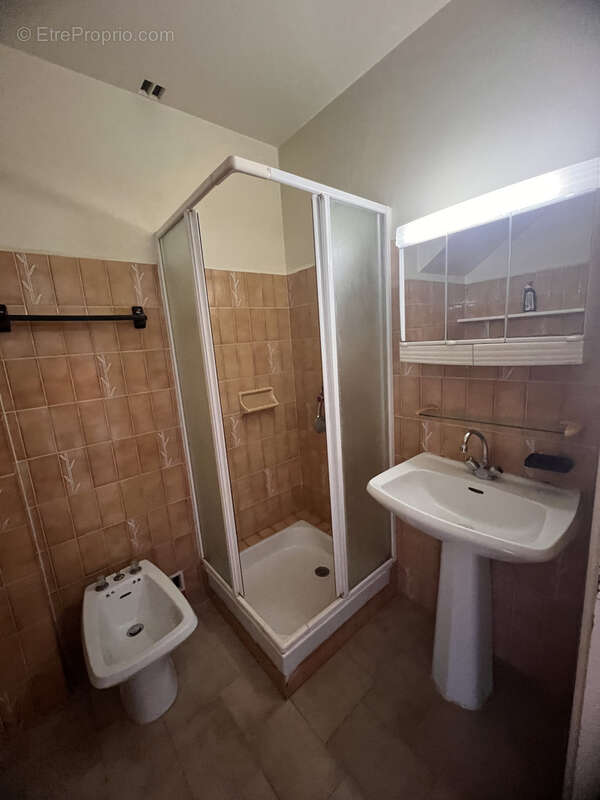 Maison à LE MUY
