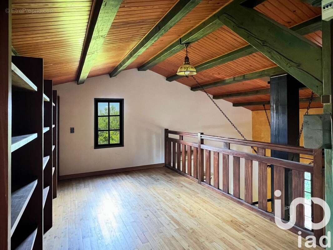 Photo 8 - Maison à GALLARGUES-LE-MONTUEUX