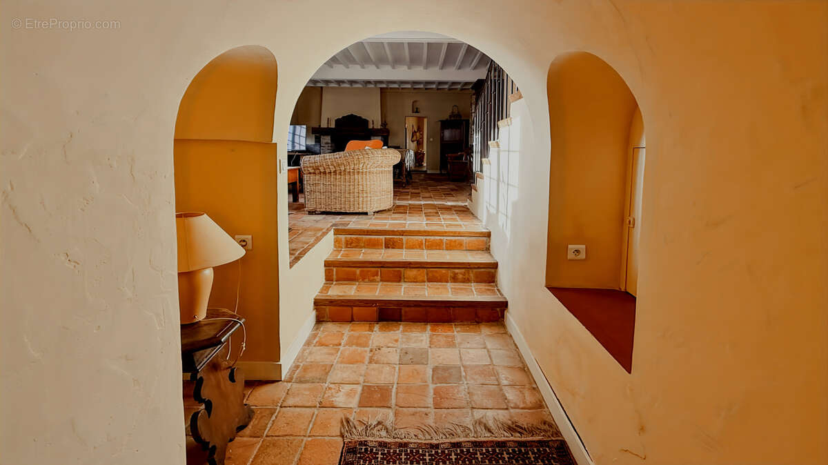 Maison à AUTOUILLET