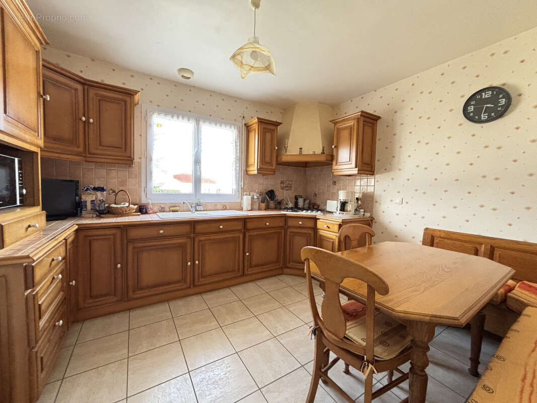 Maison à LE GIROUARD